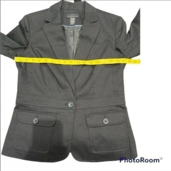 Women's Attention Cotton Blend Blazer, size 6 - Picture 10 of 11